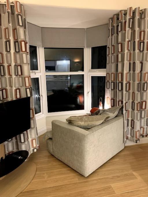 Harbourside 2 Bed Apartment, Barmouth Bridge Views エクステリア 写真