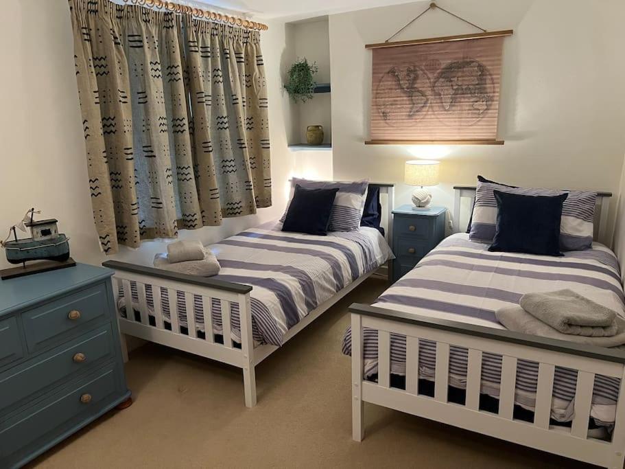 Harbourside 2 Bed Apartment, Barmouth Bridge Views エクステリア 写真